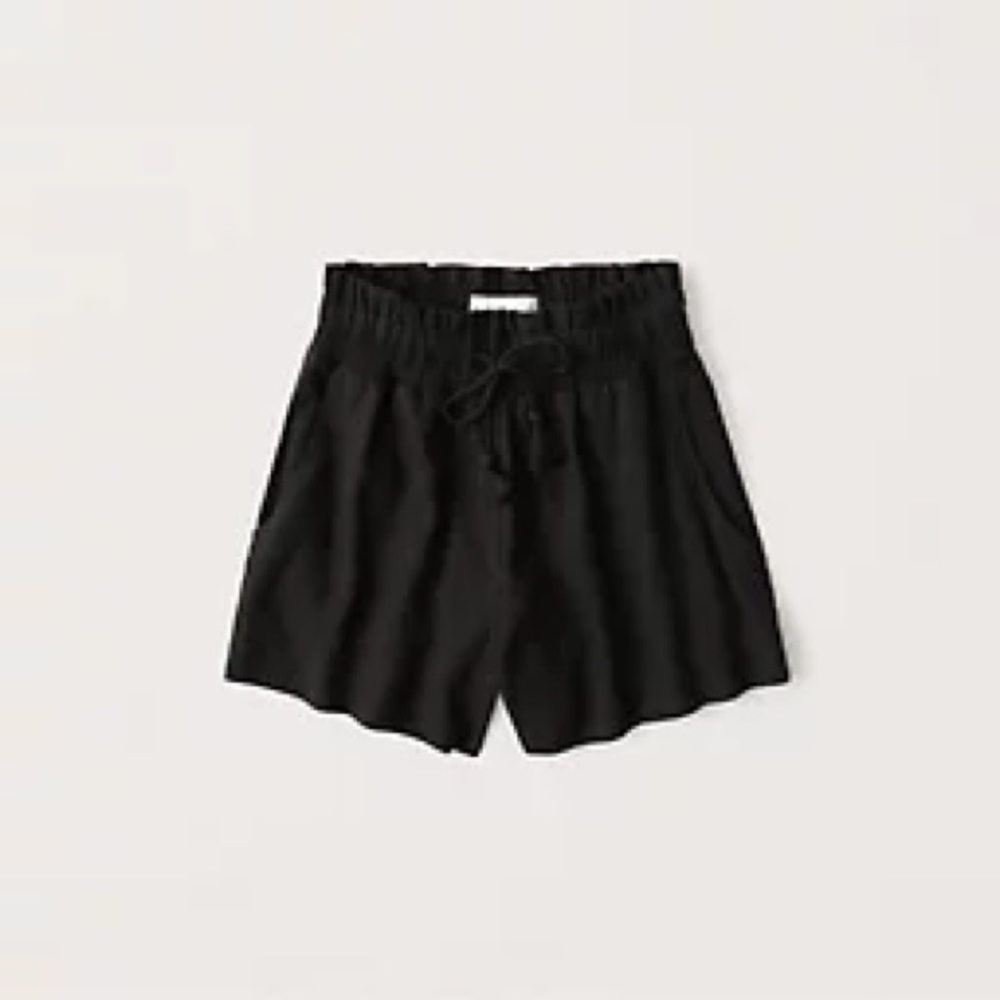 Linen Blend Tassel Shorts